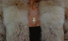 Load image into Gallery viewer, Hamsa Necklace