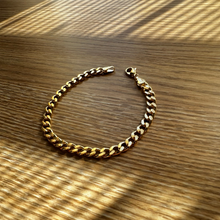 Load image into Gallery viewer, Cuban Link Bracelet
