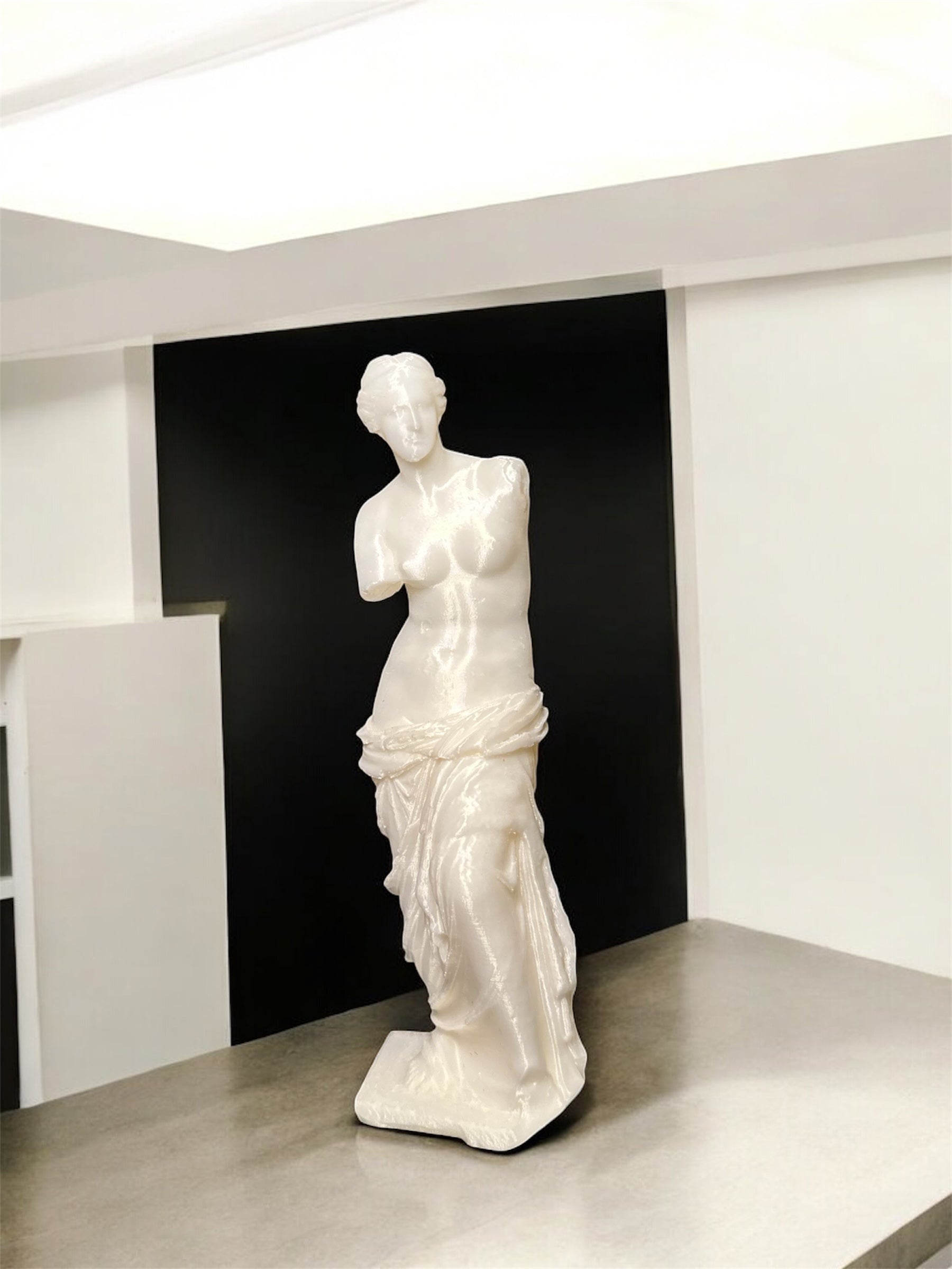 The Venus de Milo – Light and Key