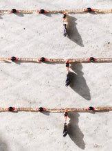 Load image into Gallery viewer, Mano de Azabache Adult Bracelet
